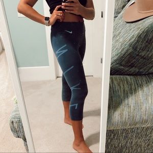 Nike leggings